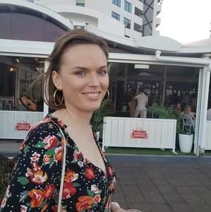 Meet your Posher, Mel